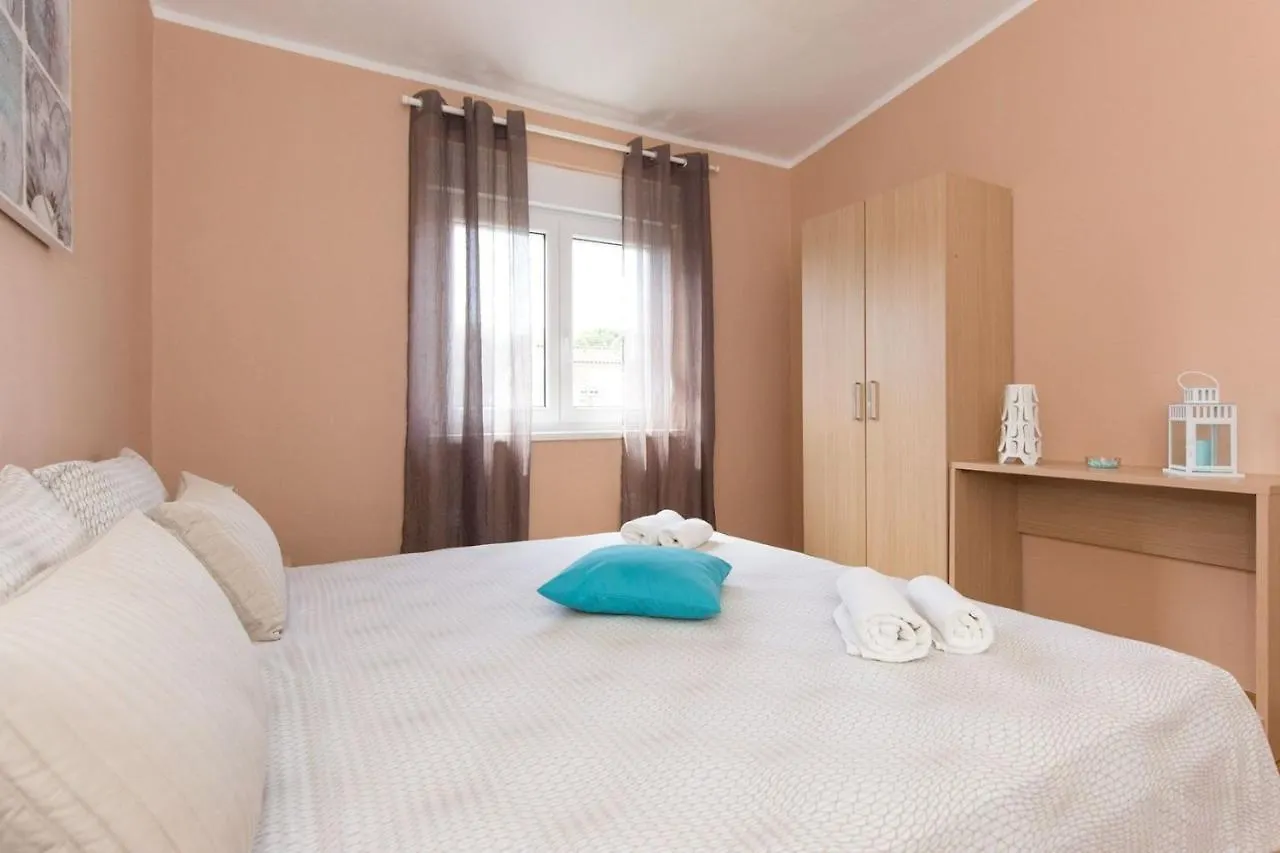 Apartments Adrijana Malinska